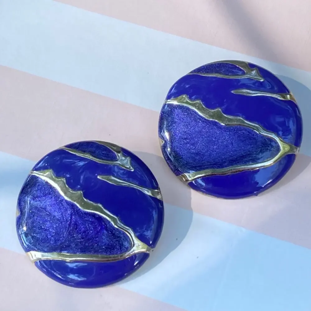 80s style blue gold zig zag post earrings